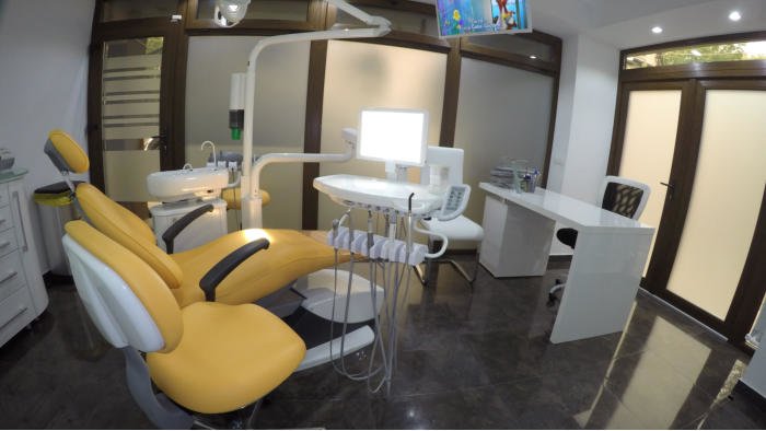 Dentalis Art Concept - Cabinet stomatologic, Bucuresti